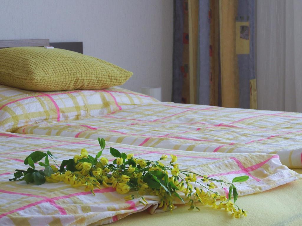 Haus Margarethe Hotel Morbisch am See Bagian luar foto
